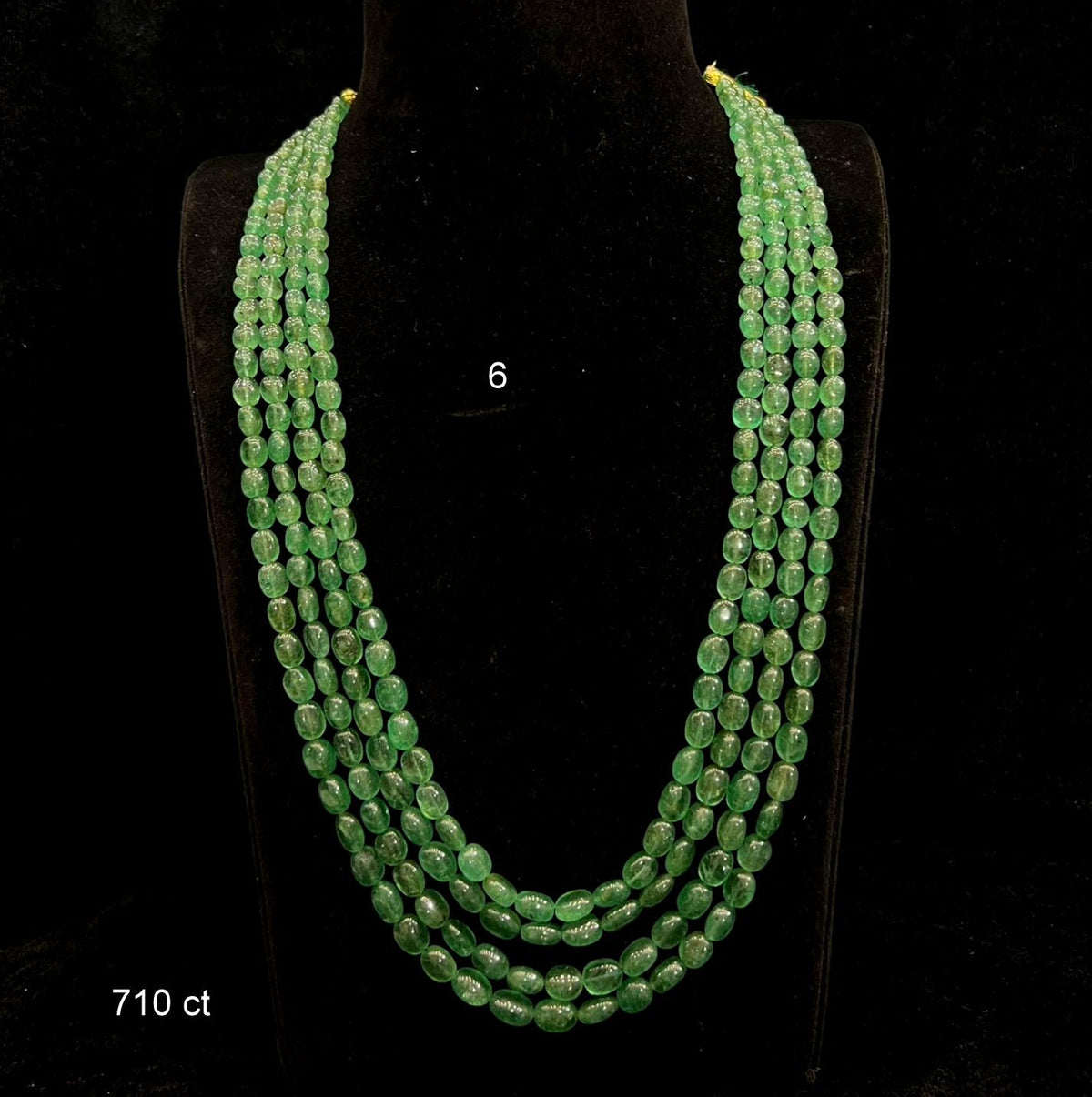 BEADS MALA AND CHAINS Strawberry mala 014 EMERALD medium