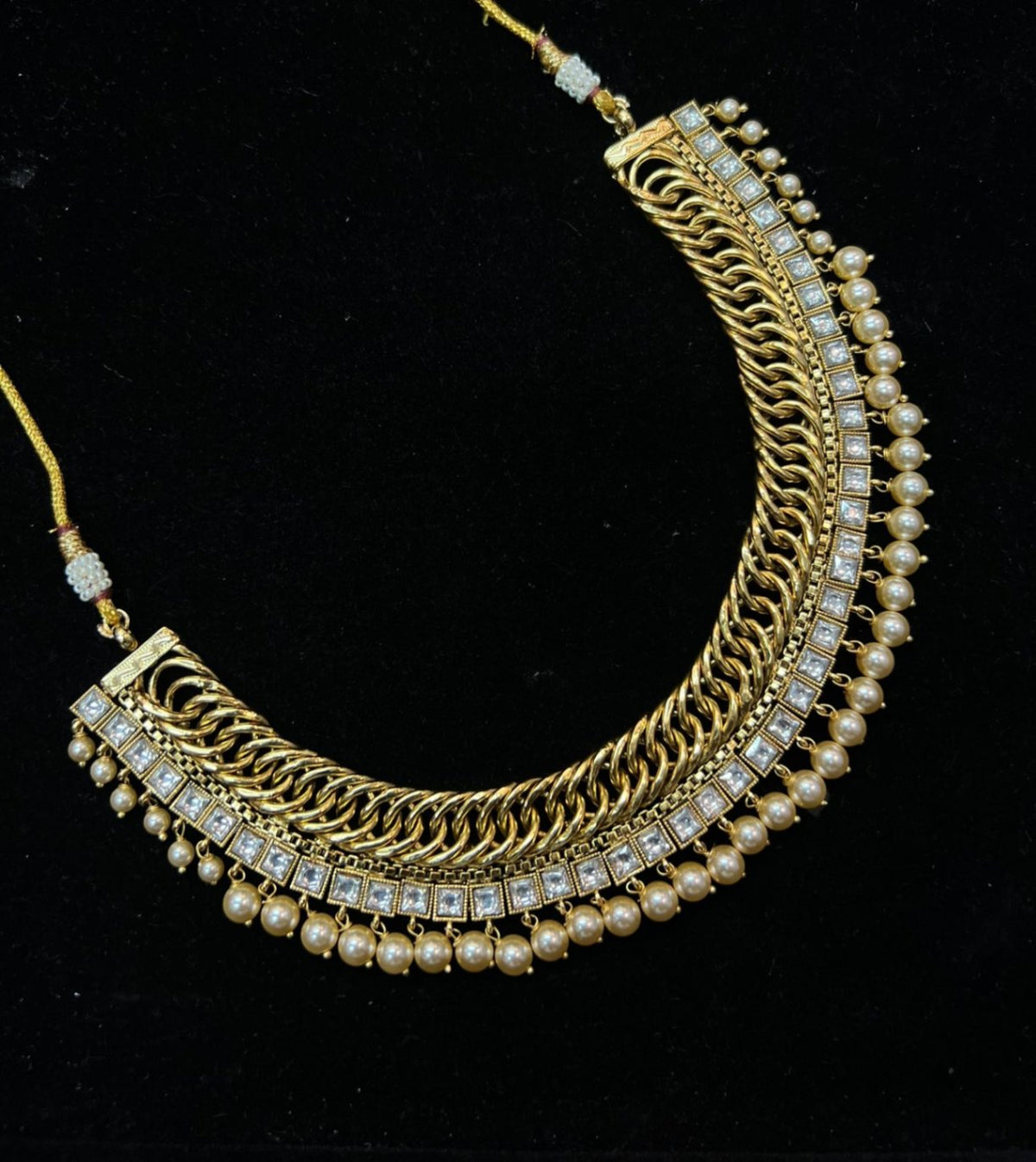 NECKLACE SHORT JALEBI NECKLACE WITHOUT PENDANT WITH PEARLS NE543 NAKSHI ANTQIUE WHITE