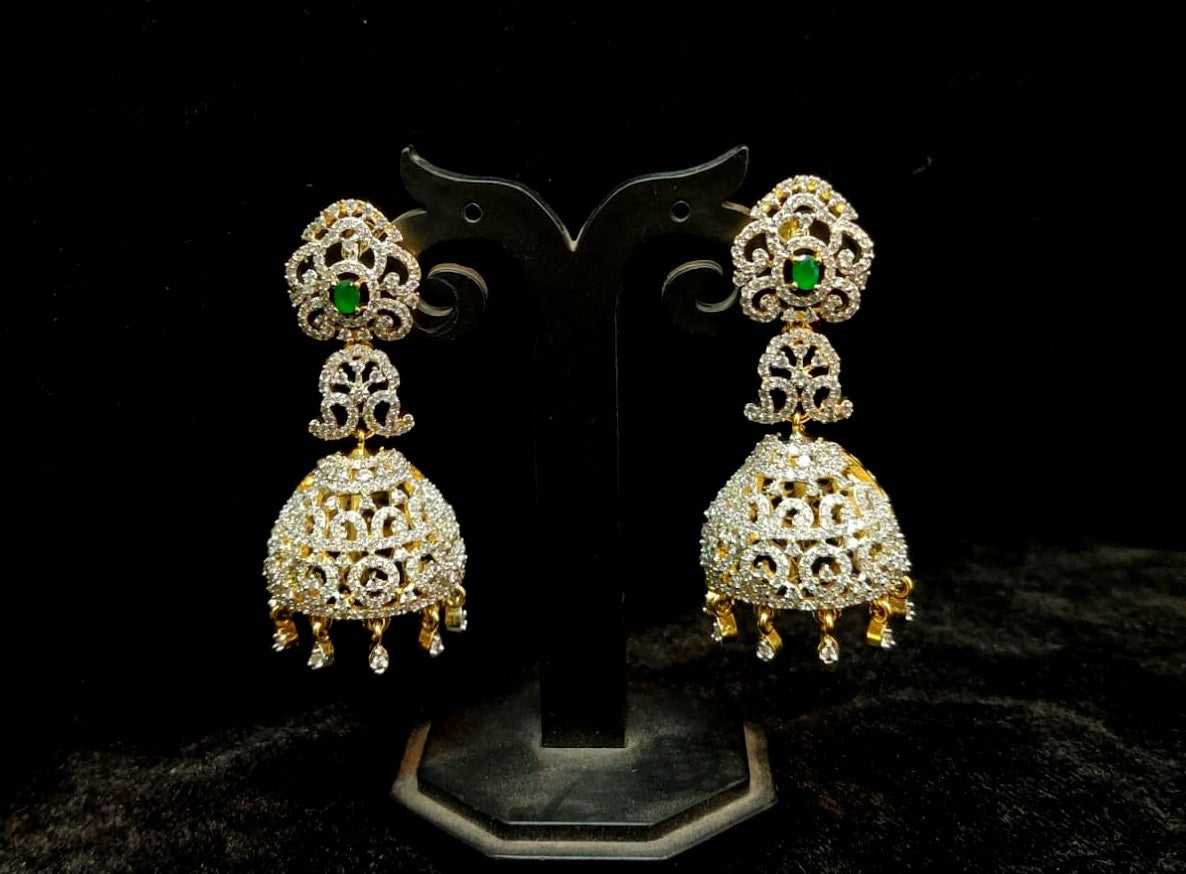 Earring Earring 191 DIAMOND EMERALD