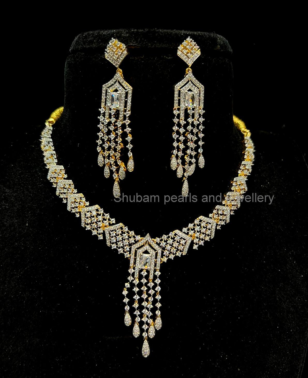 NECKLACE Necklace 490 DIAMOND WHITE